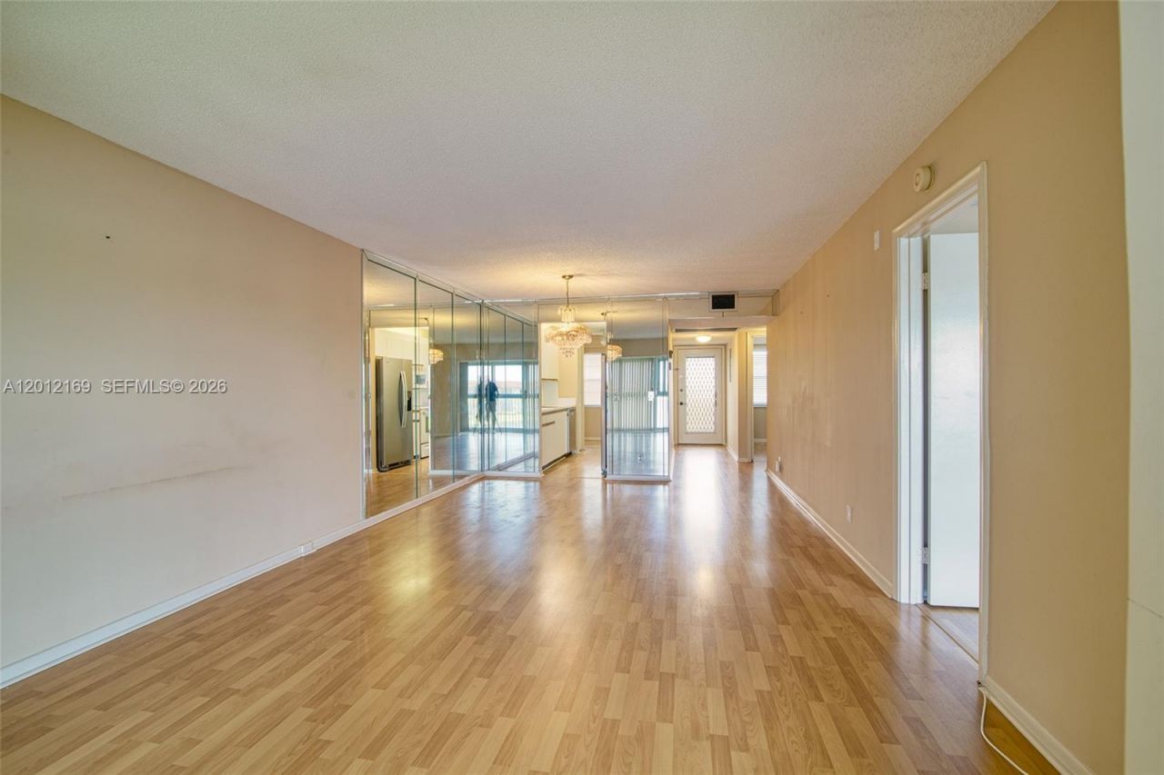 12950 SW 13th St , Unit 412D, Pembroke Pines, FL 33027 Photo