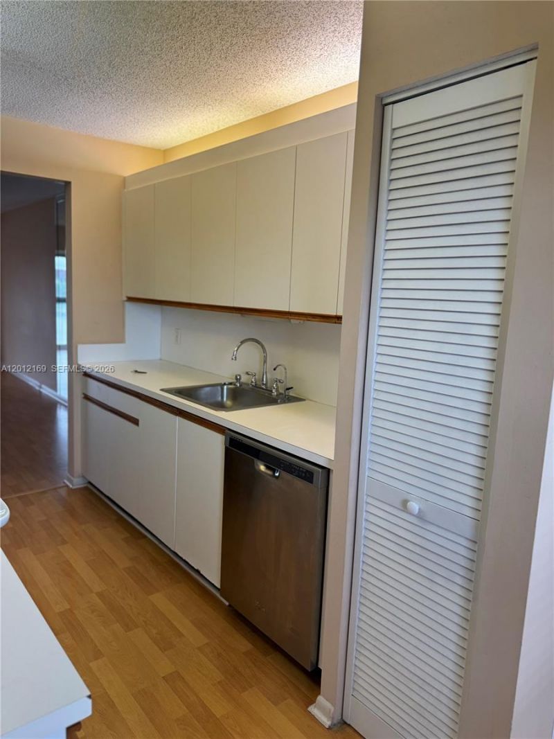 12950 SW 13th St , Unit 412D, Pembroke Pines, FL 33027 Photo