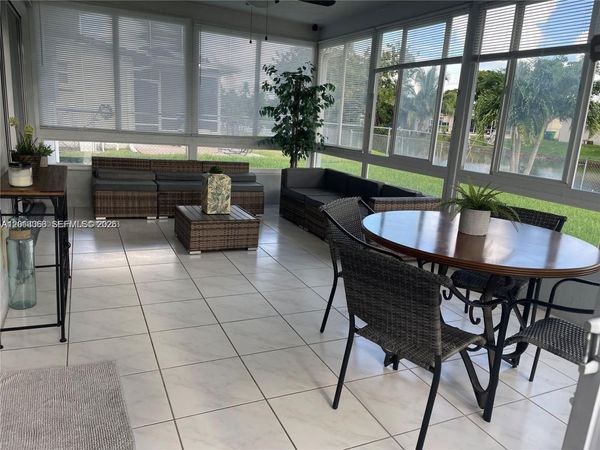 9590 NW 24th Pl , Sunrise, FL 33322