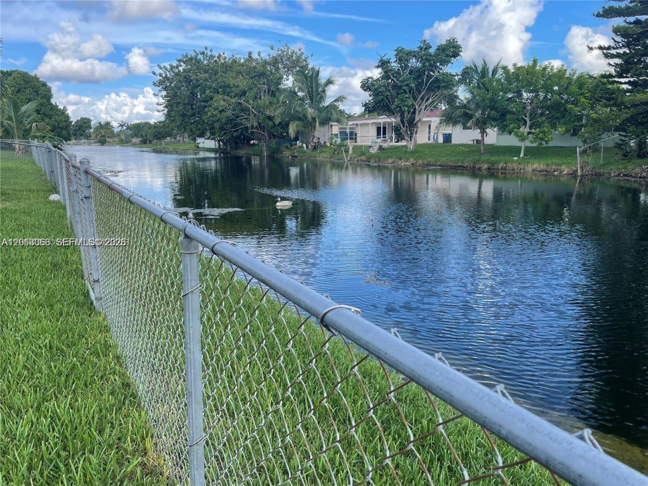 9590 NW 24th Pl , Sunrise, FL 33322 Photo
