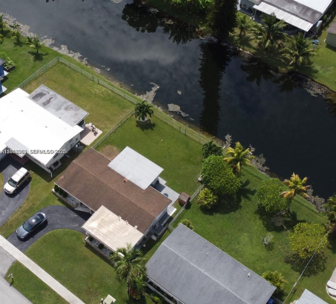 9590 NW 24th Pl , Sunrise, FL 33322 Photo