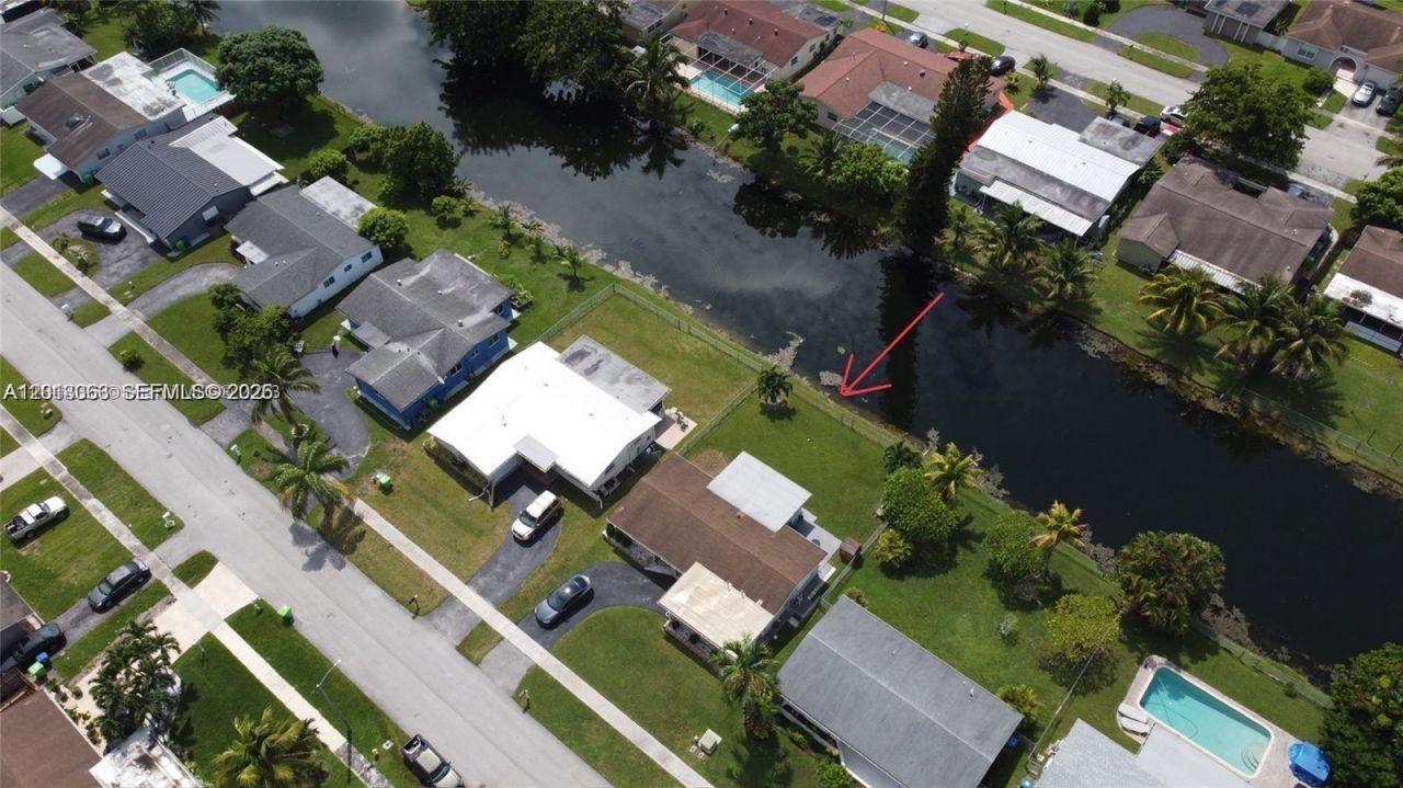 9590 NW 24th Pl , Sunrise, FL 33322 Photo