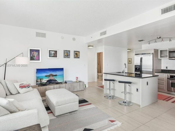 1900 N Bayshore Dr, Unit 1511, Miami, FL 33132