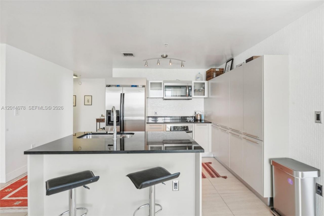 1900 N Bayshore Dr, Unit 1511, Miami, FL 33132 Photo