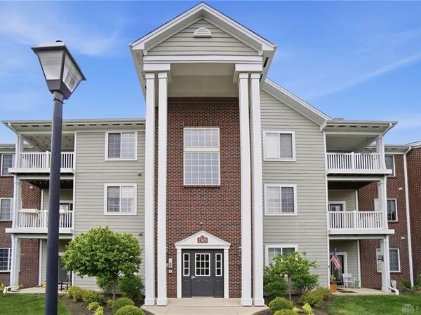 2305 Pinnacle Court, Unit 309, Fairborn, OH 45324