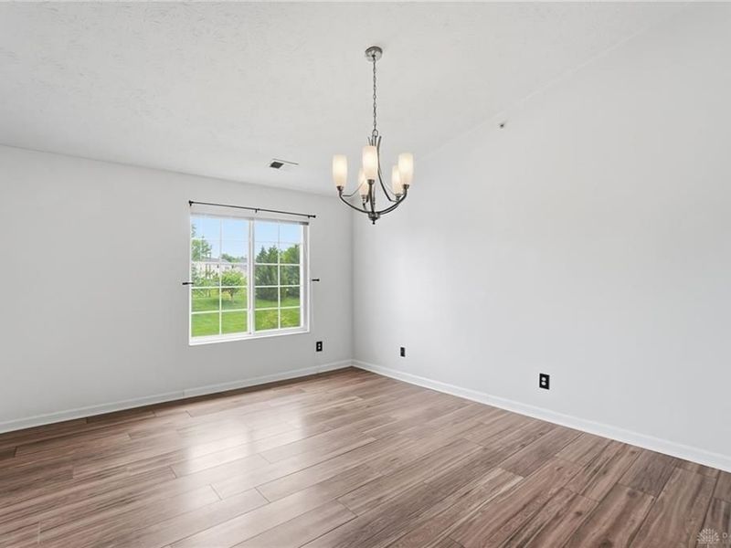 2305 Pinnacle Court, Unit 309, Fairborn, OH 45324 Photo 7