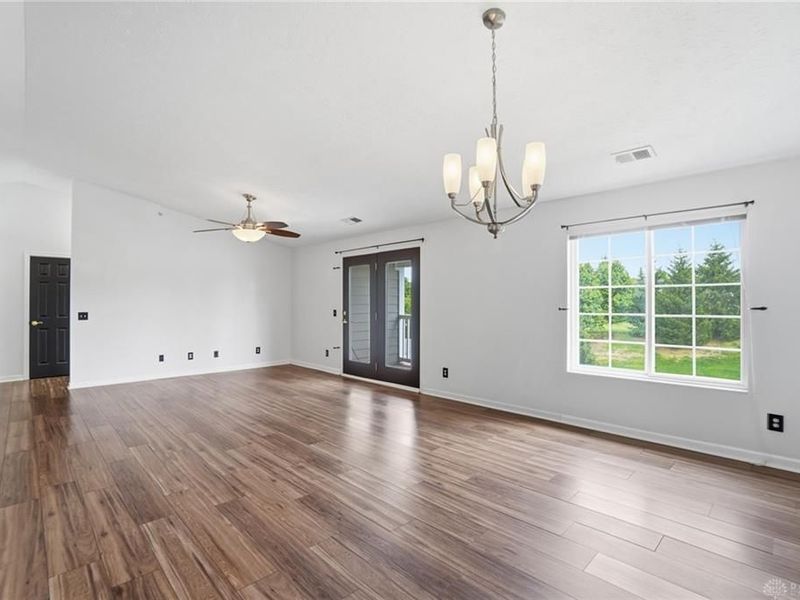 2305 Pinnacle Court, Unit 309, Fairborn, OH 45324 Photo 8