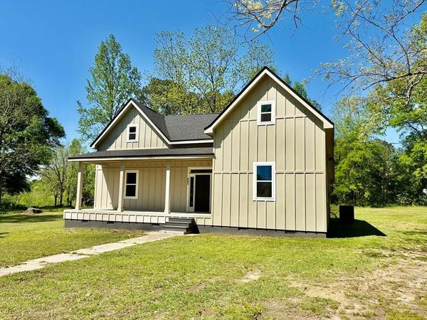 605 North Main Street, Vardaman, MS 38878