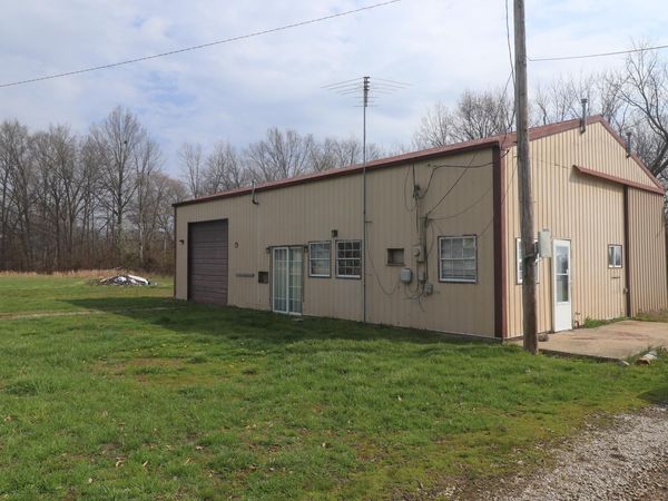 12628 W 150 N Street, Linton, IN 47441