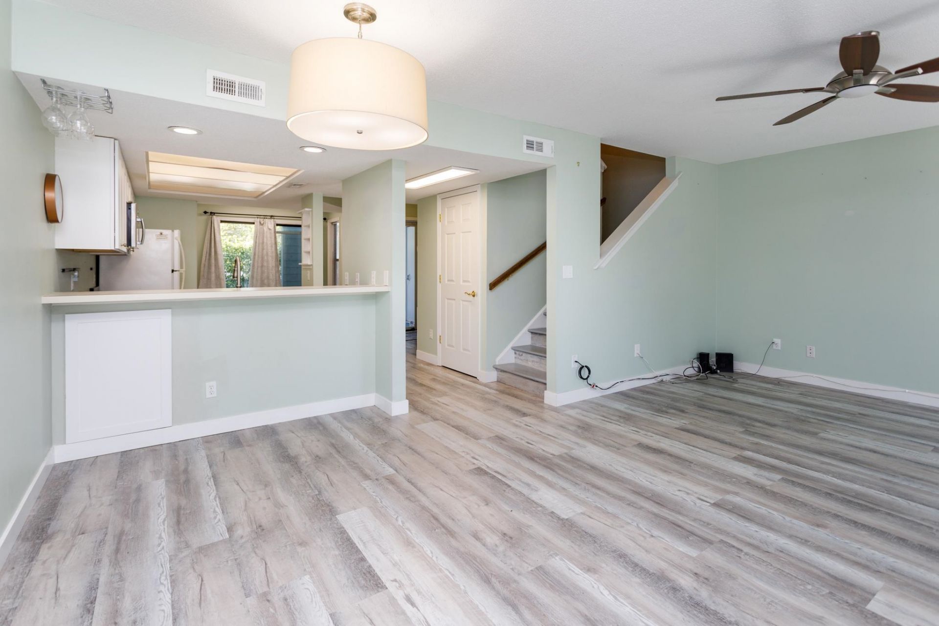 33 Shadow Moss Pl.  Photo 11