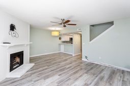 33 Shadow Moss Pl.  photo 4