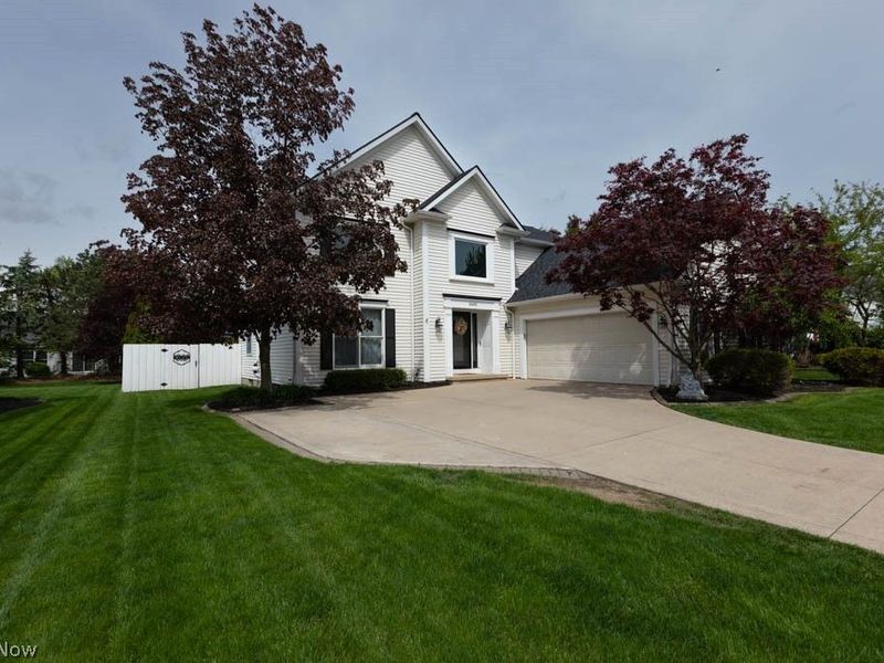 8409 Forest View Drive, Olmsted Falls, OH 44138 Photo 44