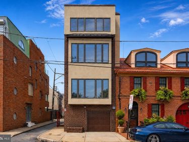 730 S FRONT STREET, PHILADELPHIA, PA 19147