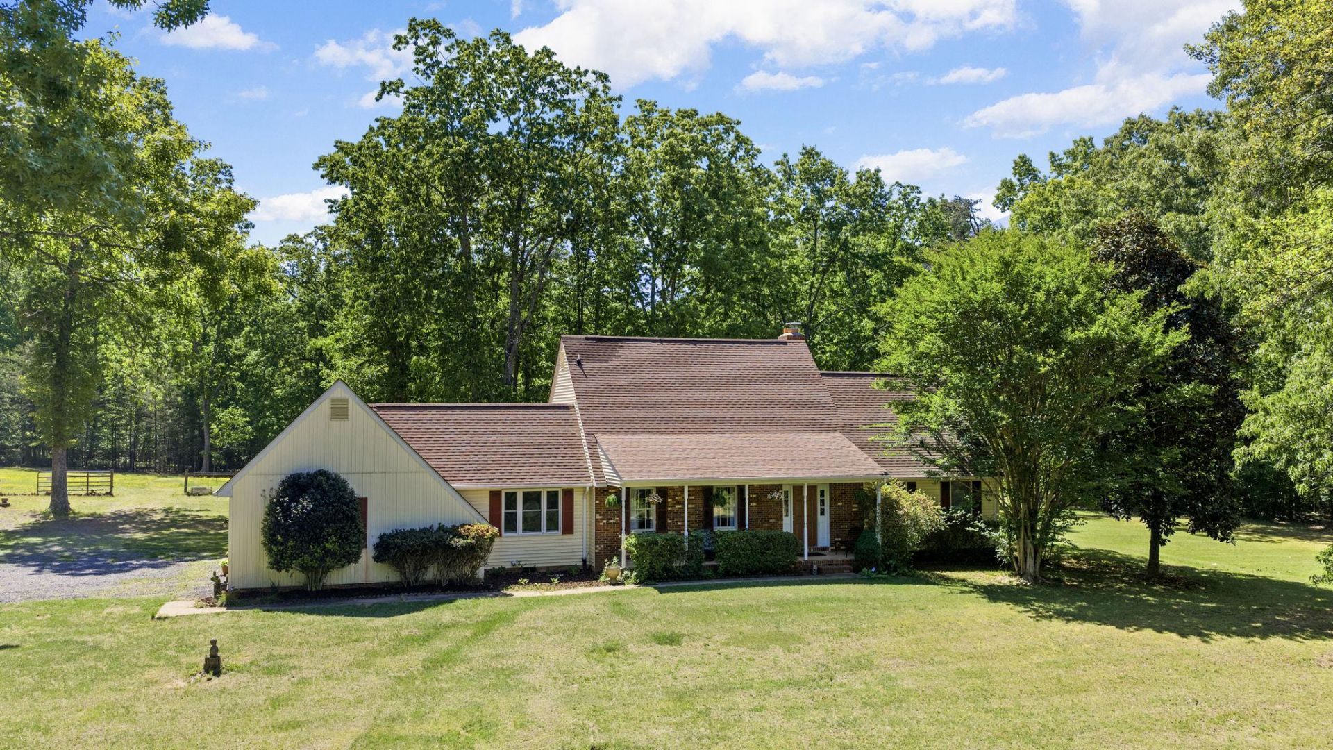 12467 Harbor Drive, Orange, VA 22960 Main Photo