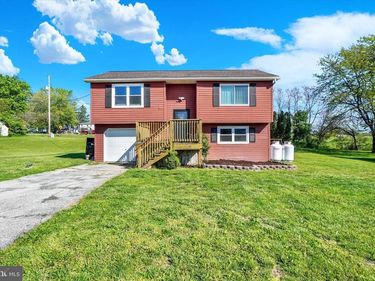 3349 NIGHT IN GALE DRIVE, DOVER, PA 17315