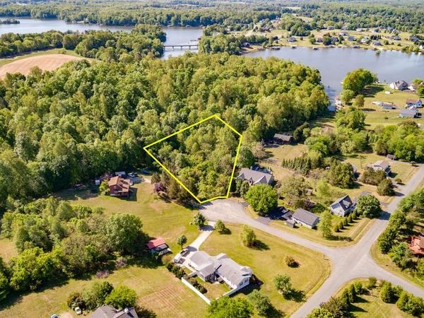 6000 DERRICK CIRCLE, MINERAL, VA 23117