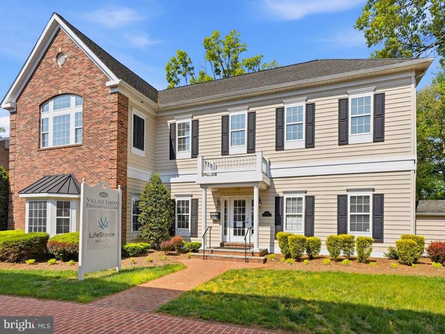 1662 Village Green , Crofton, MD 21114 Main Photo