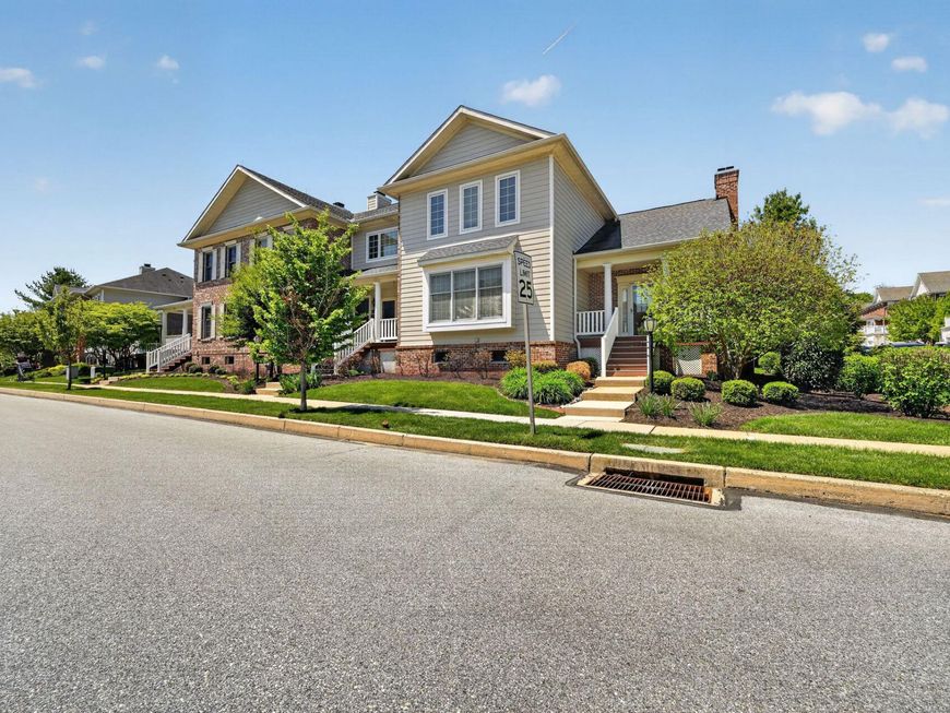 530 Gramercy Lane, Downingtown, PA 19335 Main Photo