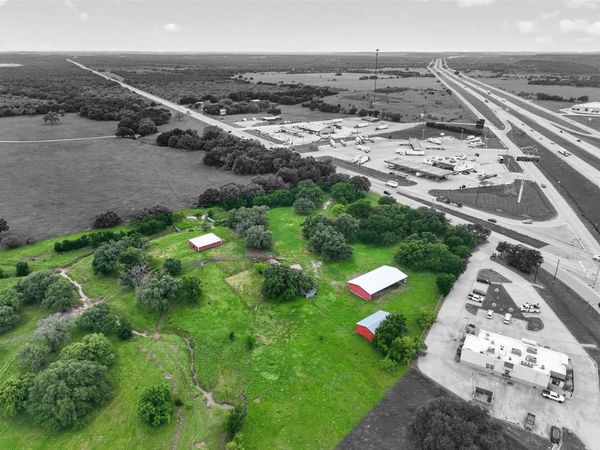 14001 US-281 , Santo, TX 76472