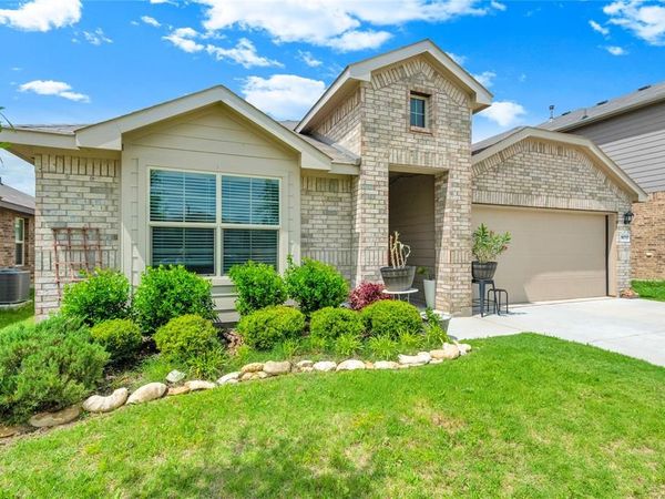 16717 Porterfield Lane, Justin, TX 76247