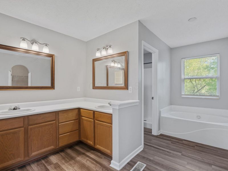 8168 Slate Ridge Boulevard, Reynoldsburg, OH 43068 Photo 31