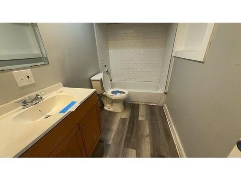 697 Kelton Avenue , Columbus, OH 43205 Photo 12