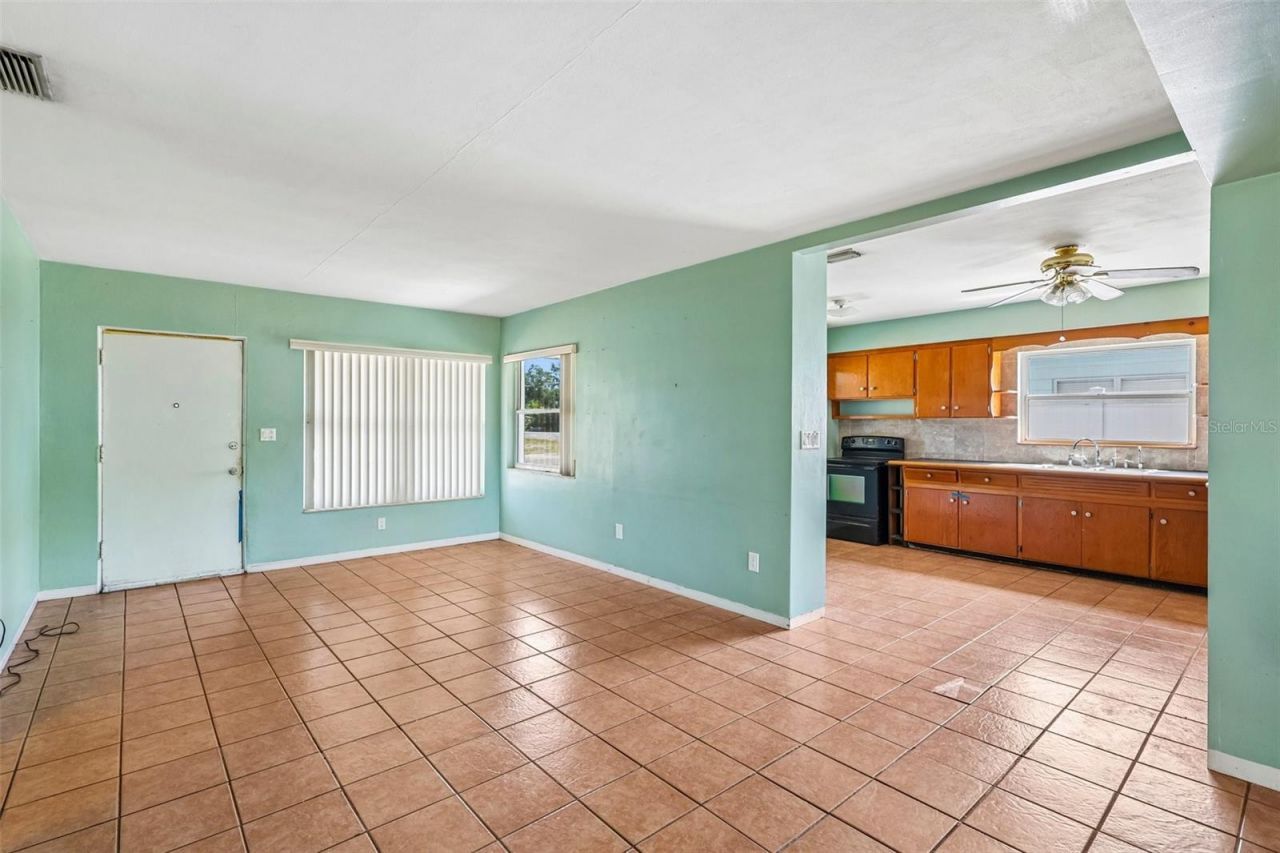 6610 4th Avenue N, Saint Petersburg, FL 33710 Photo