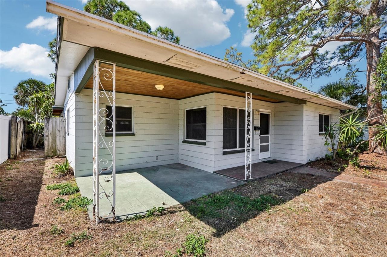 6610 4th Avenue N, Saint Petersburg, FL 33710 Photo