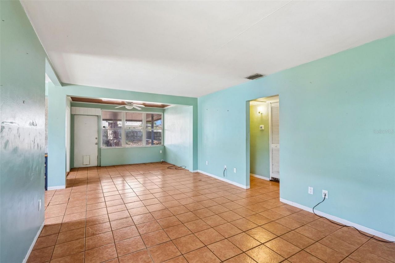 6610 4th Avenue N, Saint Petersburg, FL 33710 Photo