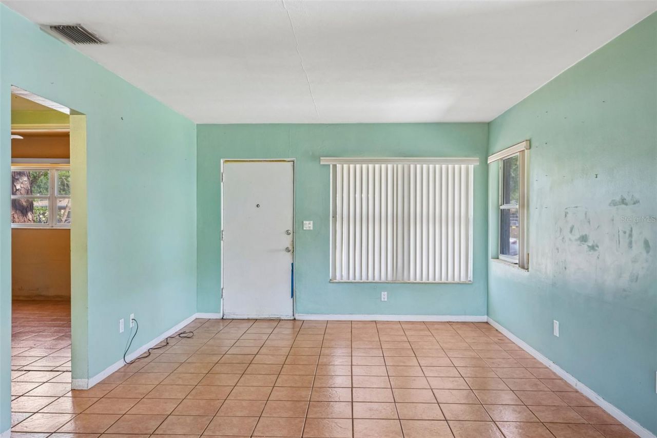 6610 4th Avenue N, Saint Petersburg, FL 33710 Photo