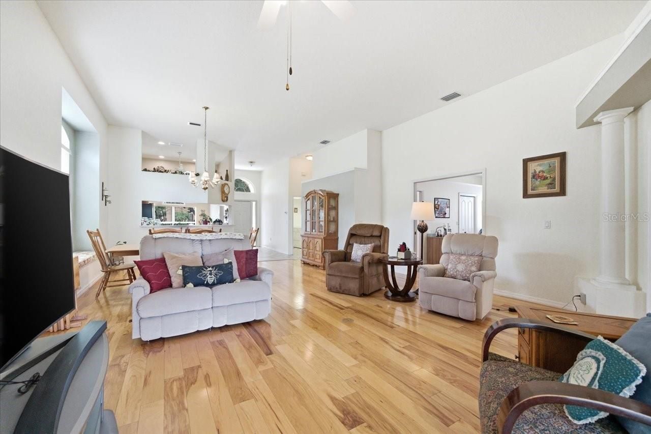 1154 Sarah Court, Dunedin, FL 34698 Photo