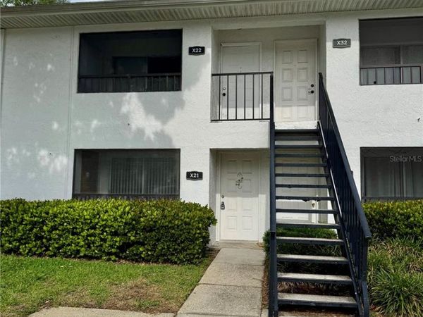 3804 N OAK DRIVE , Unit X21, TAMPA, FL 33611