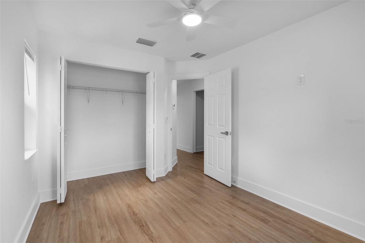 505 43rd Street S, Unit 5051/2, Saint Petersburg, FL 33711 Photo