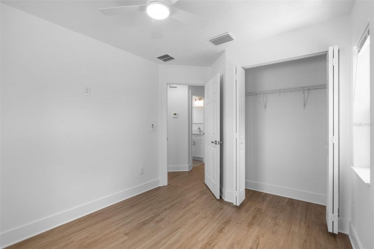 505 43rd Street S, Unit 5051/2, Saint Petersburg, FL 33711 Photo