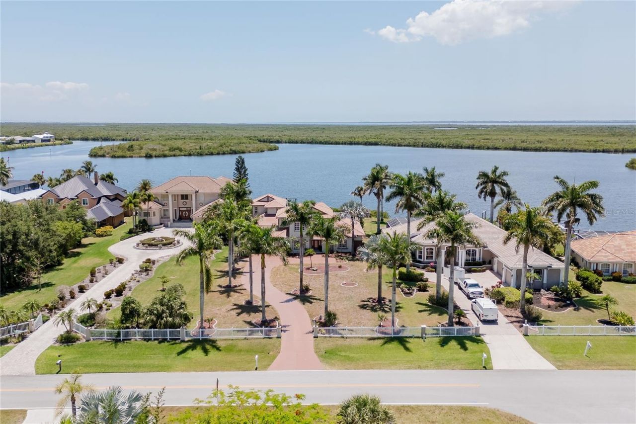 17501 Ohara Drive, Port Charlotte, FL 33948 Photo