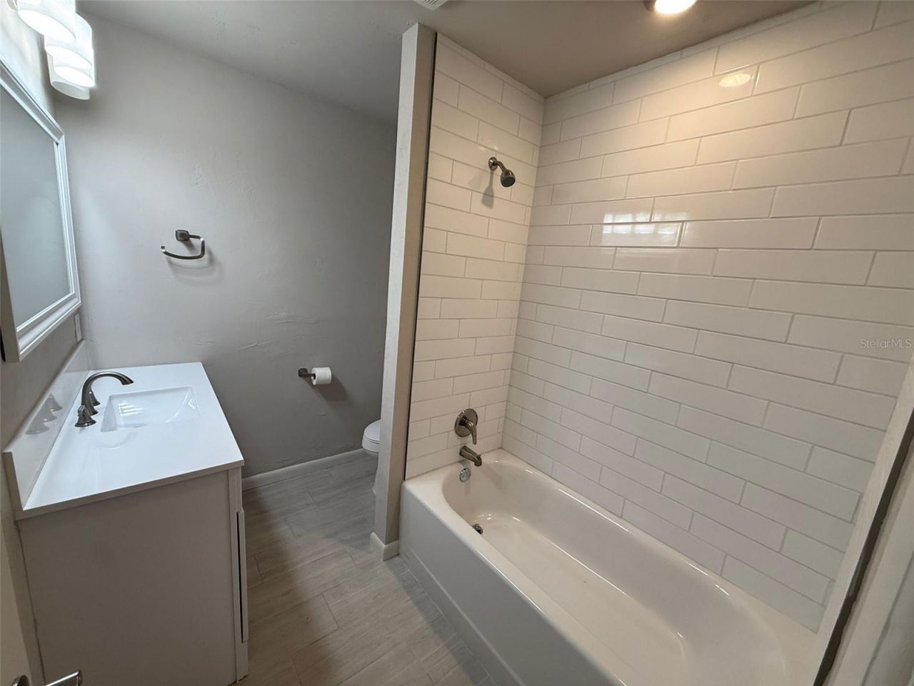 4890 NW 20th Place, Gainesville, FL 32605 Photo