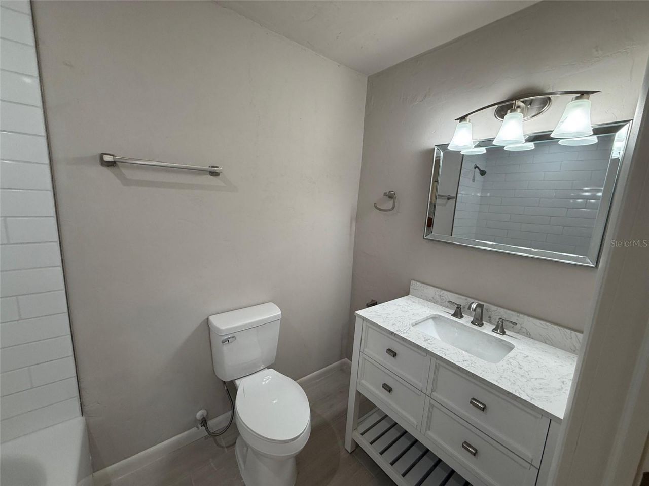 4890 NW 20th Place, Gainesville, FL 32605 Photo