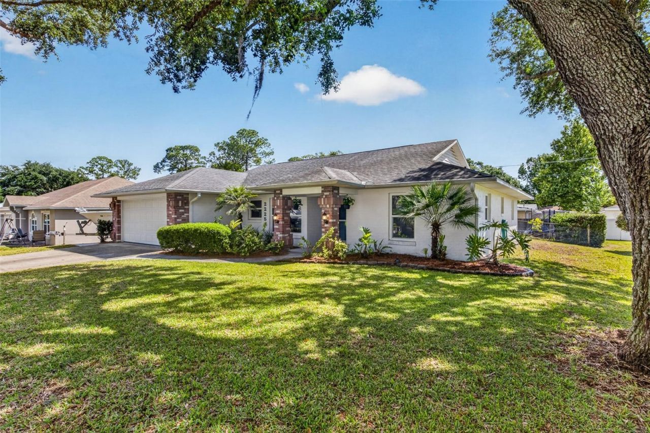 2225 Vista Palm Drive, Edgewater, FL 32141 Photo