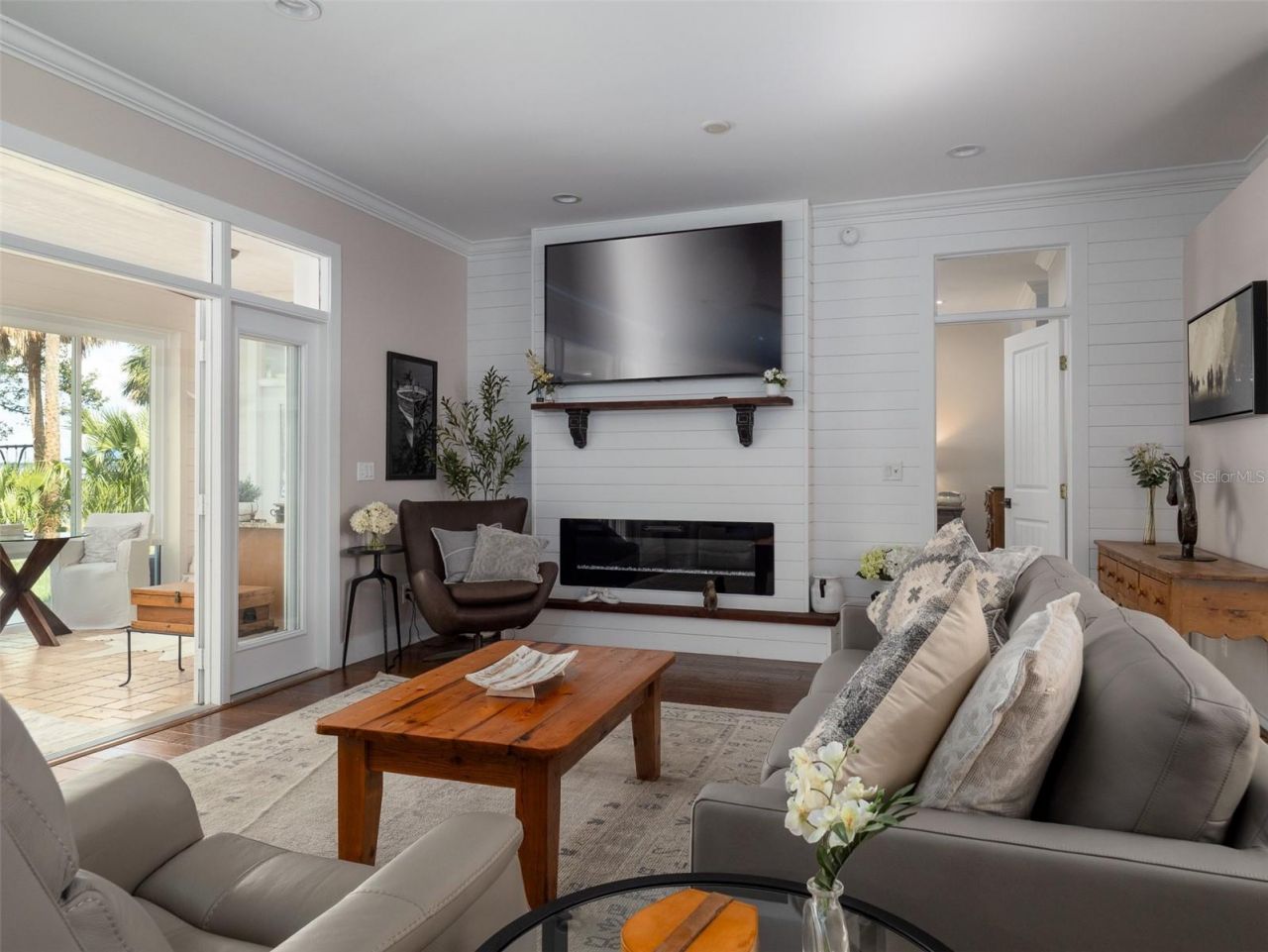 12495 SE Sunset Harbor Road, Weirsdale, FL 32195 Photo