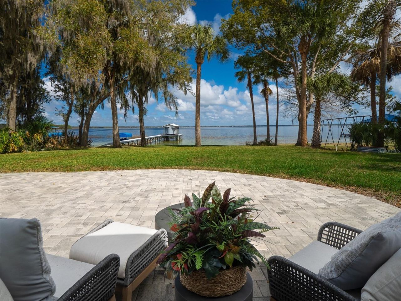 12495 SE Sunset Harbor Road, Weirsdale, FL 32195 Photo
