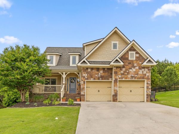 215 Vineyard Boulevard, Ringgold, GA 30736