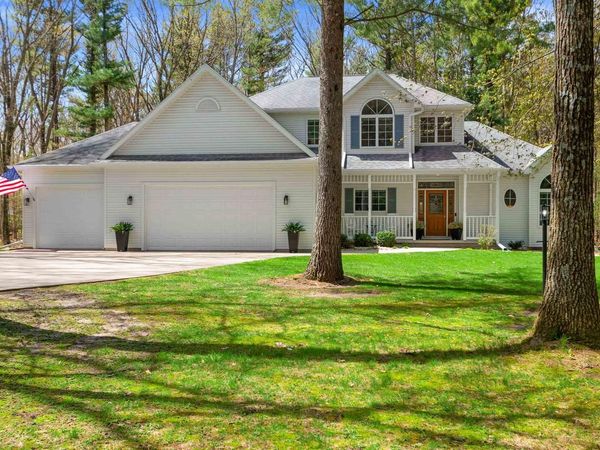 N1996 MAJESTIC PINES CIRCLE, Wautoma, WI 54982