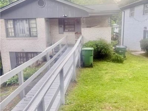 638 Church Street NW, Atlanta, GA 30318