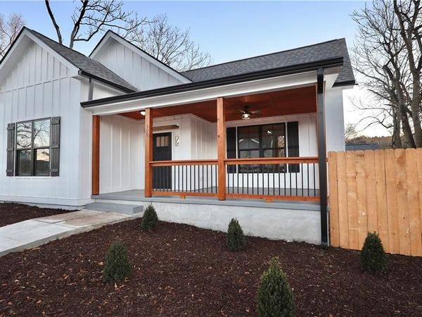 509 College Street , Rockmart, GA 30153