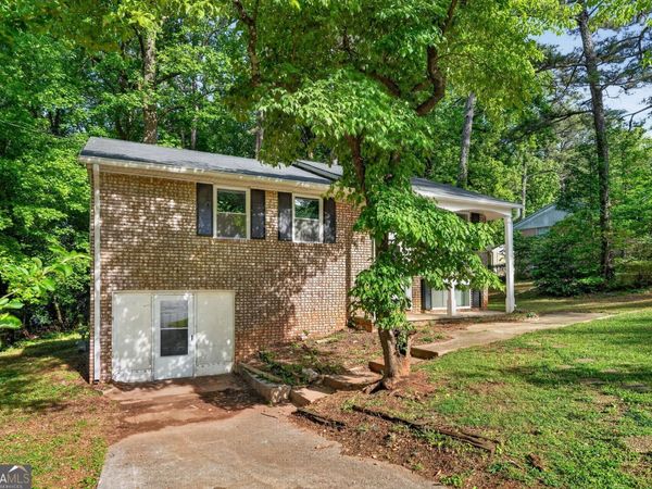 6444 Fleur De Lis Drive, Morrow, GA 30260