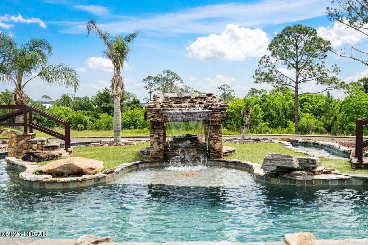 4290 Pioneer Trail, New Smyrna Beach, FL 32168 Photo