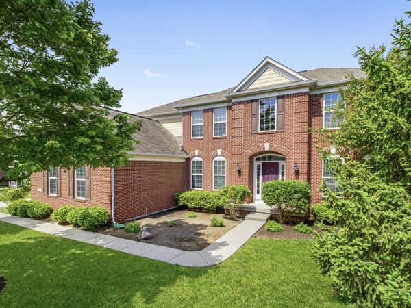 12558 Talon Crest Drive, Fishers, IN 46037