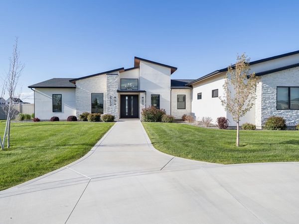 2752 E 4206 N, Twin Falls, ID 83301