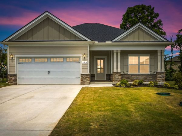 306 Neartop Ln , Murfreesboro, TN 37128
