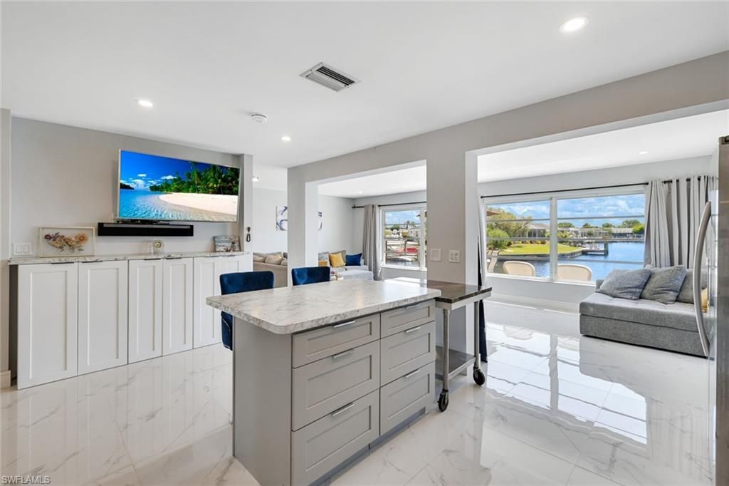 4530 Vinsetta Ave, North Fort Myers, FL 33903 Photo